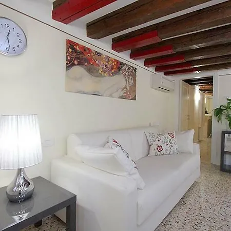 Alberto Apartment In Venecia Exterior foto